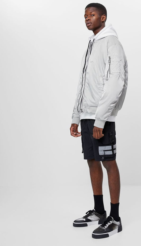 Cyrus Short 6